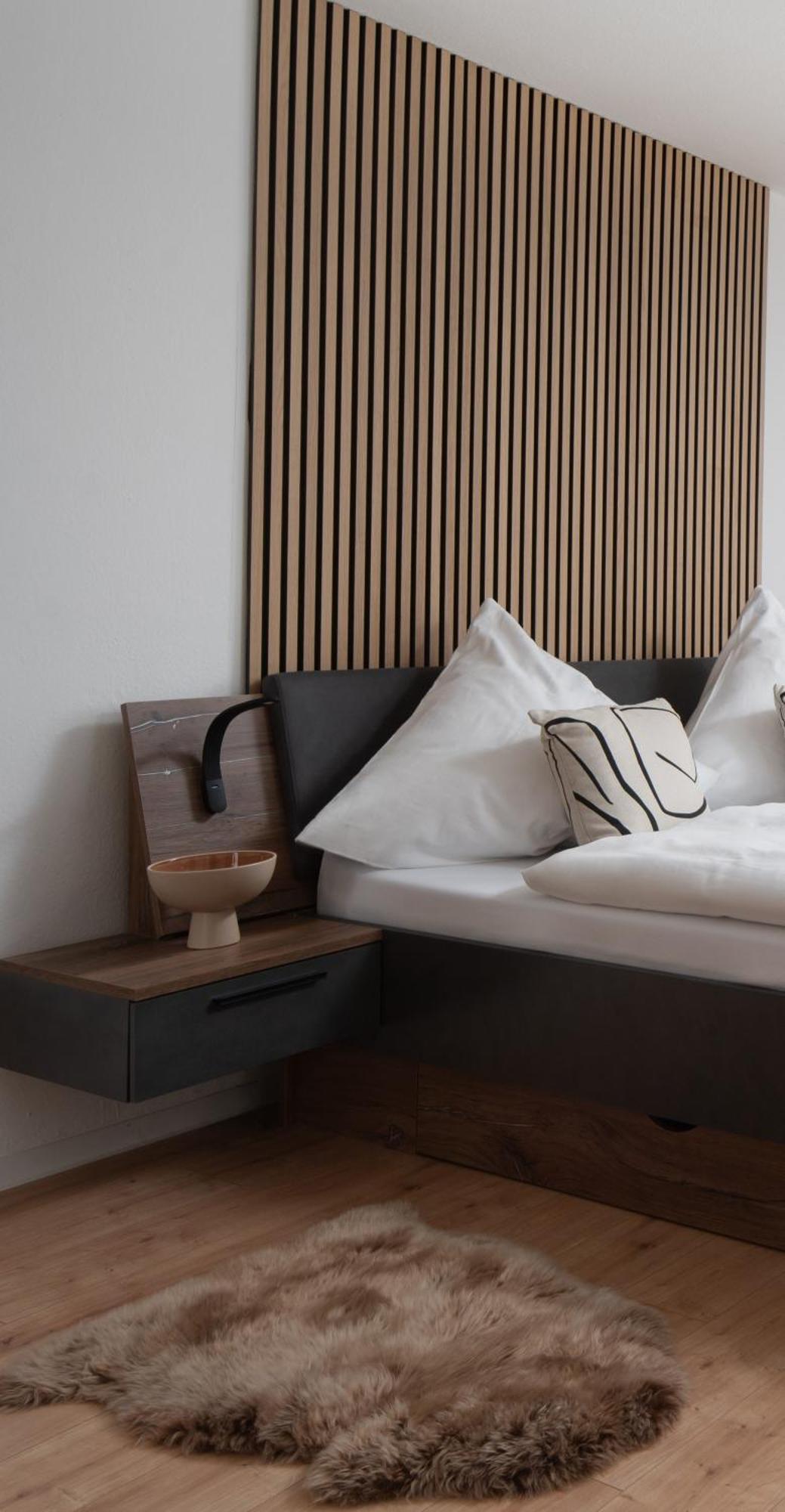דאטלן 1-4 Gaeste Wohnung W-Lan, Netflix, Amazon, Parken, Arbeitsplatz, 24H Check In ,Vollausgestattet Kueche, Handtuecher Seife U,V,M Fuer Geschaeftsreisende, Paare, Familien , מראה חיצוני תמונה